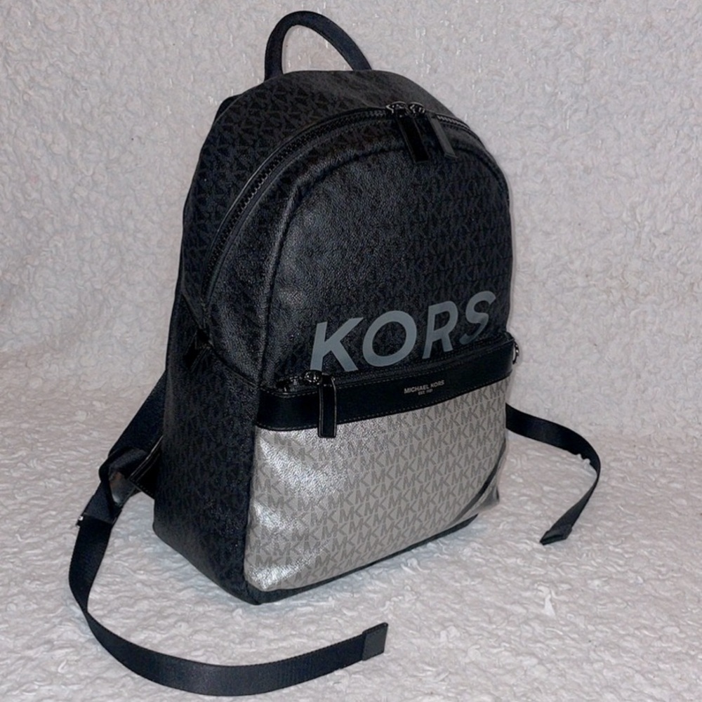 Michael Kors MK Unisex Jet Set Metallic Color Block Signature Logo Backpack - Picture 6 of 16